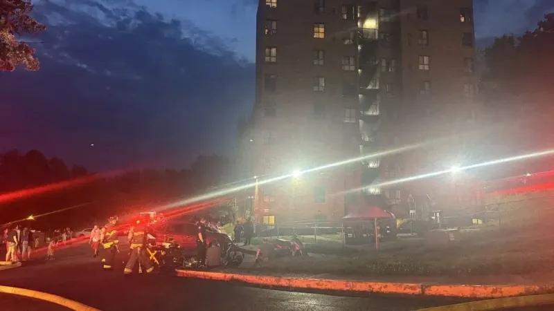 Fire crews evacuate apartment residents after blaze on Charleston's East End