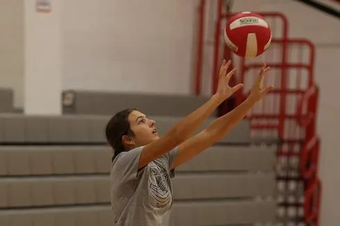 Taylor Randolph, Bridgeport Volleyball Passing Early Chemistry Tests