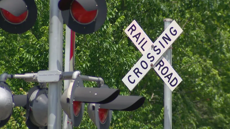 One injured after train strikes vehicle in Putnam County, officials say