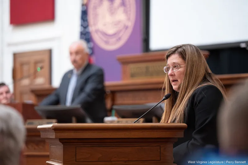 Lawmakers blast rising costs, failures of Human Services data system