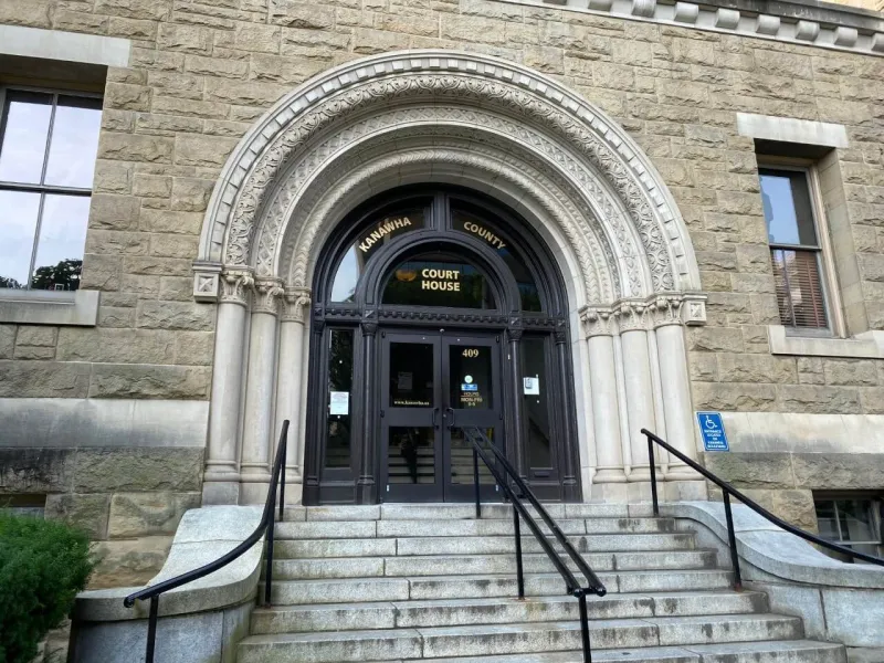 Kanawha County Commission receives three nominees, to vote in two weeks on new commissioner