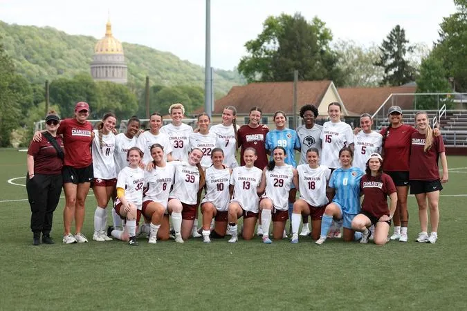 Women's Soccer Announces Signing Class
