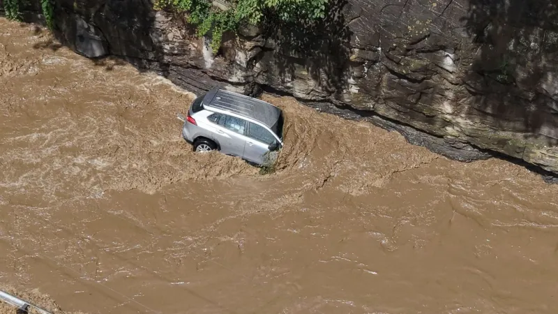 PHOTOS: Heavy rain, high water swamps southern West Virginia