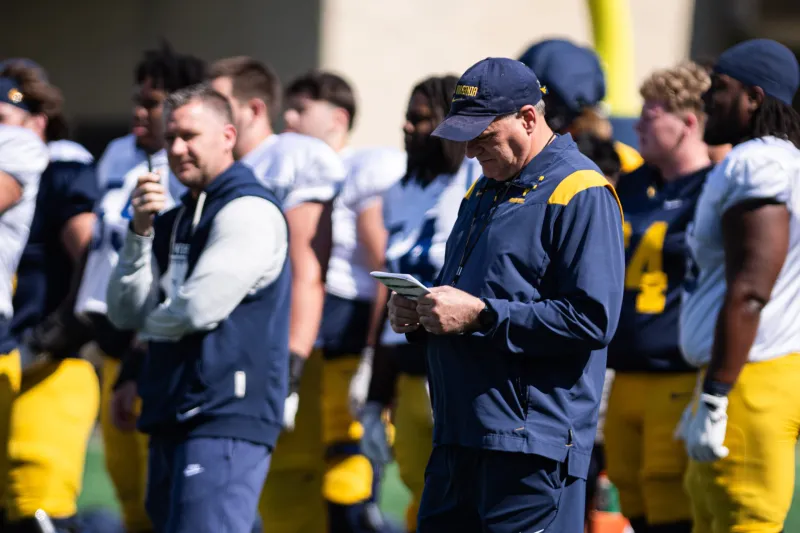 WVU's big athletic freshman CB Vincent Smith is already gaining excitement