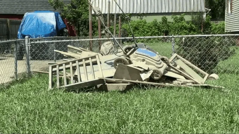 'Aggravating and tiring': Flood recovery efforts continue in Kanawha County