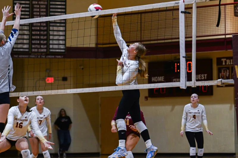 Trinity Christian volleyball sweeps Clay-Battelle in early-season matchup of county rivals