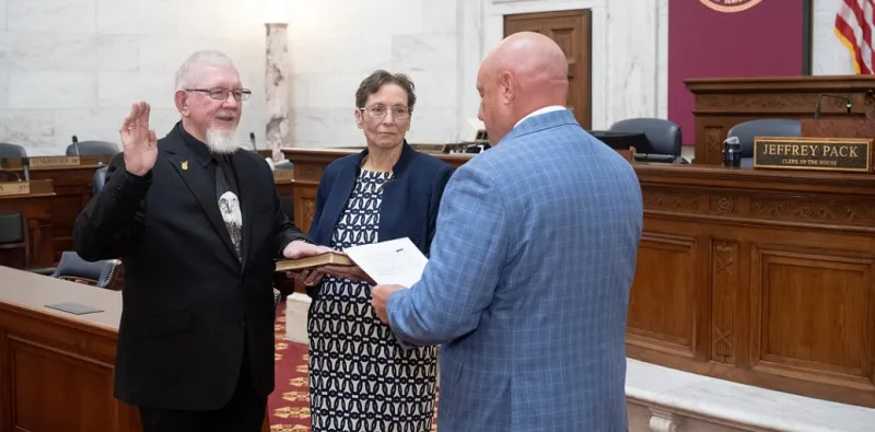 Vest takes oath as new House member