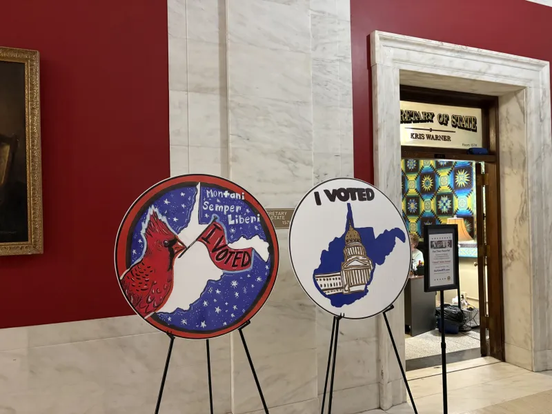 Warner encourages voter information updates, registration as November election approaches