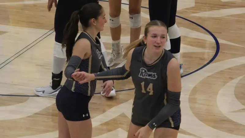 Shepherd Volleyball Wins Pair at UC/WVSU Crossover