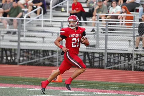 Martinsburg Holds off Bridgeport, 35-21, In Battle of Highly-Ranked Foes