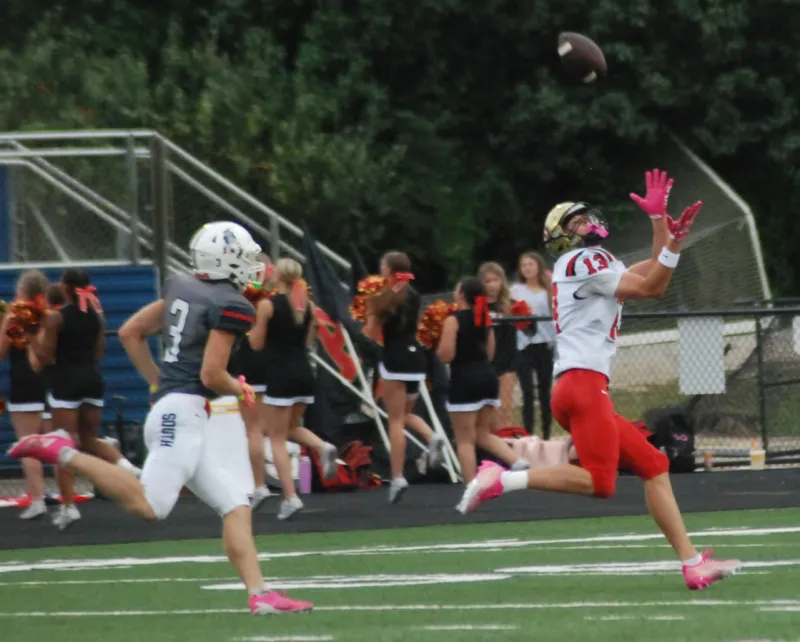 Hawks thrive in shootout win against Parkersburg South, 70-55