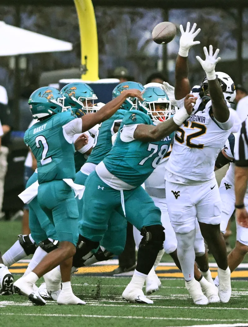 Coastal Carolina QB Deuce Bailey lights up WVU's defense in second half