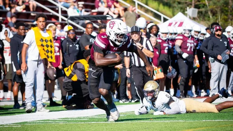 Concord Fends Off Bluefield State for 26-22 Win