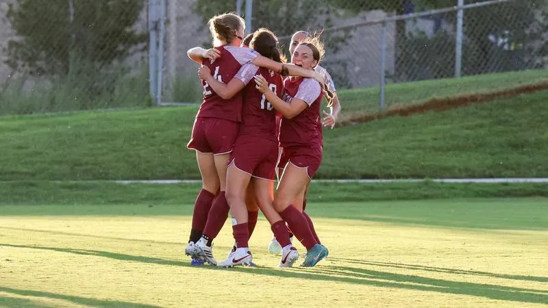 Fairmont State Moves to 3-0 With Shutout Win