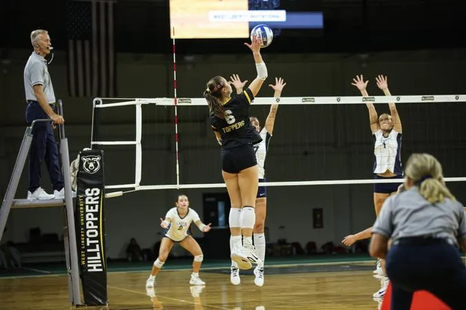 Hilltoppers Drop a Pair on Opening Day of West Liberty Invitational