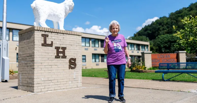 At nearly 103, Logan County's last living 'Rosie' keeps ringing the bell