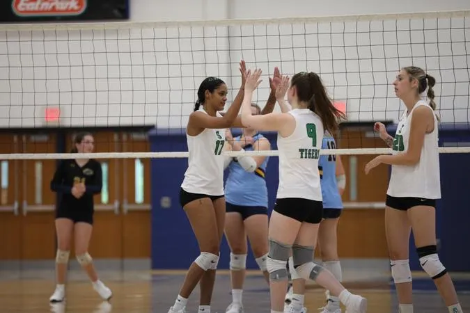 Salem Bounces Back to Split at Franciscan Tri-Match