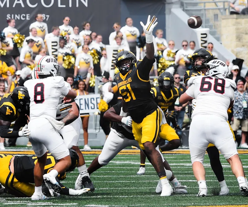 COLUMN: WVU defense has to get better in order to have a chance against Virginia