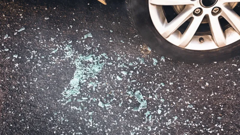 One person dead after early morning motorcycle crash in Huntington