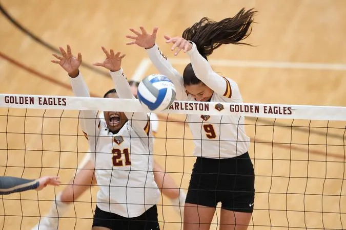 Muo and Strong Named Seton Hill Classic All-Tournament Team