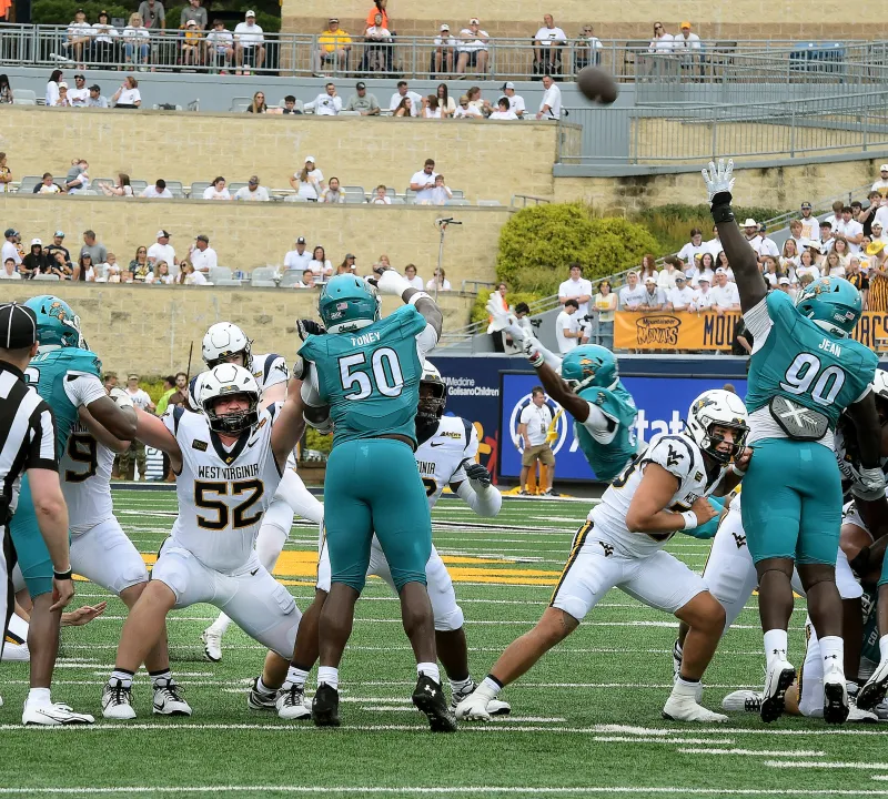 WVU football has 1 less worry with Jack Cassidy at placekicker