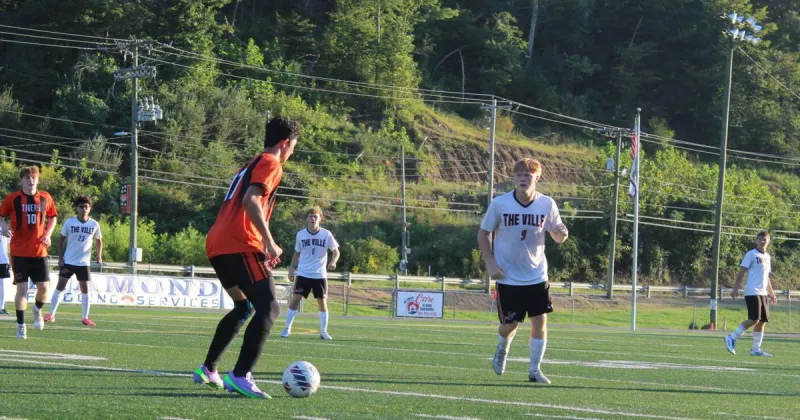 Prep soccer: Chapmanville edges Sissonville, 3-2