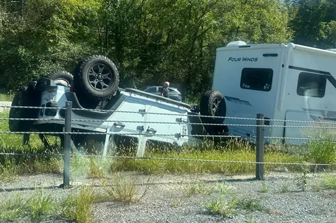 Three-Vehicle Crash a Bit North of Bridgeport on I-79 Leads to Temporary Closure of Southbound Lanes