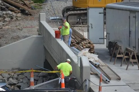 Center Street Bridge Project Remains on Schedule for November Finish; New Turning Lane Coming With It