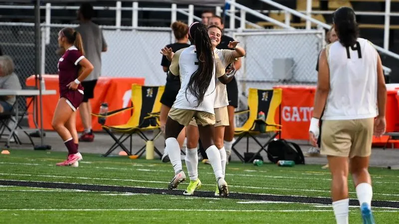 Yellow Jackets tame Mountain Lions