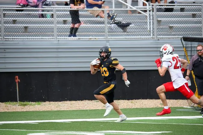 Hilltoppers Rally Past Frostburg in Overtime, 30-24