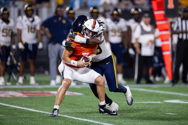 West Virginia takes down No. 25 Virginia, 38-27