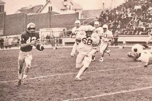 Bridgeport High Athletics Hall of Fame Welcomes to Inaugural Class 2-Time Kennedy Award Finalist Steve Stout
