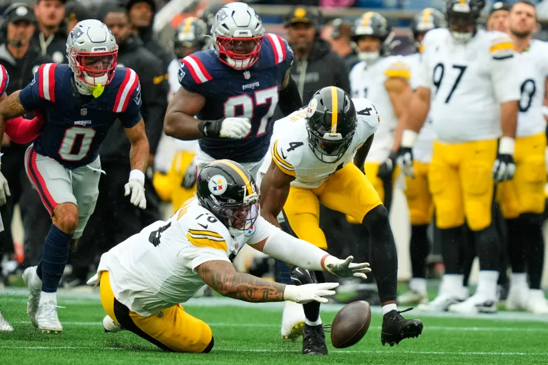 Steelers find themselves at an early season crossroads