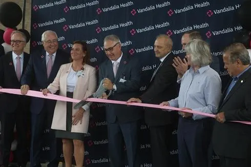 Vandalia Health Holds Ribbon-Cutting for Mon Harrison Neighborhood Hospital Ahead of September 29 Opening