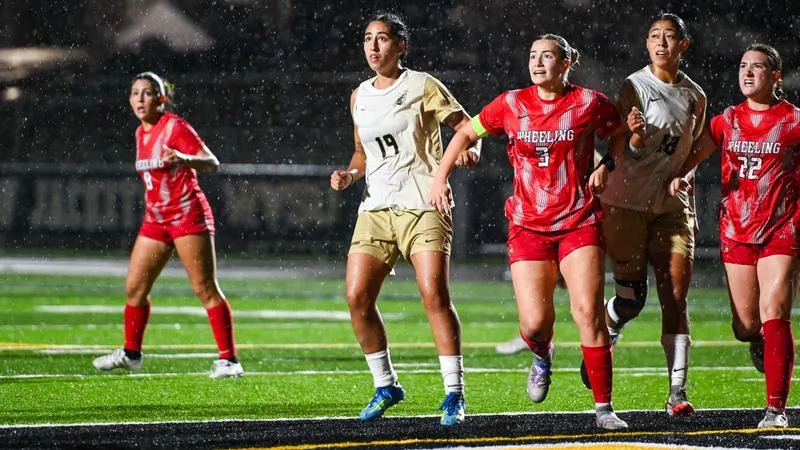 Yellow Jackets, Cardinals battle to draw