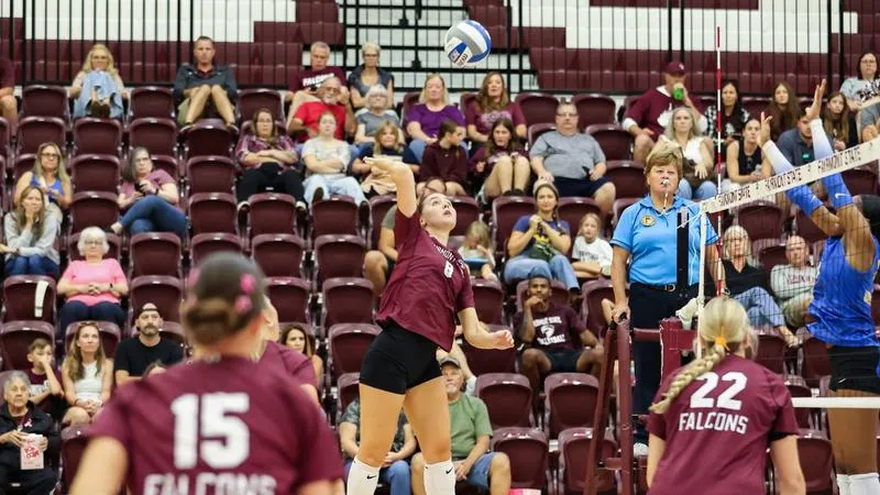 Fairmont State Sweeps West Liberty, Nobbe Reaches 1,000 Career Kills