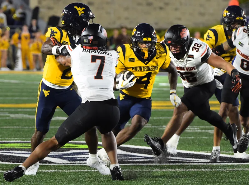 WVU football's offense wasn't on 'same page' against Oklahoma State