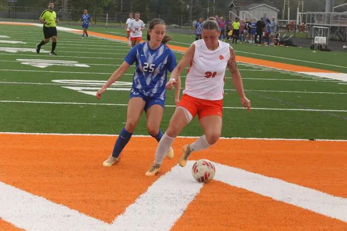 Lady Bobcats Fall After Quick Start From the Falcons