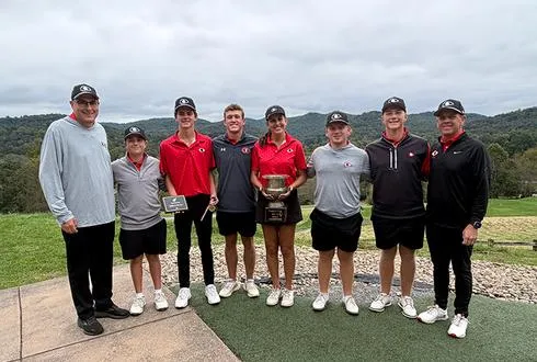 Bridgeport Wins Big 10 Golf Tournament; Kerrs and Randolph Collect Major Awards