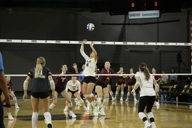 Hilltoppers Host Point Park Tuesday in MEC Match