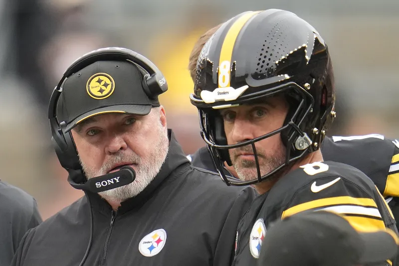 Steelers head to Cleveland for matchup of 2-1 teams in Aaron Rodgers' final Thursday night game