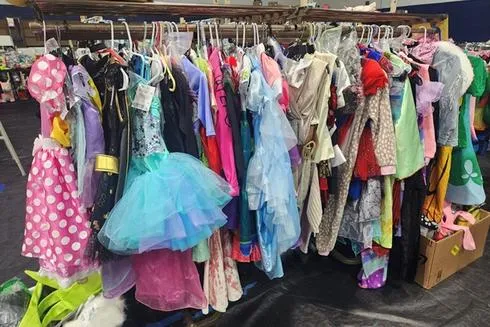 Little Lambs Closet Children's Consignment Sale in Bridgeport Gives Back to the Community