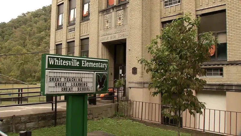 Whitesville community pleads Boone County Board of Education not to close elementary school, "it's magical"