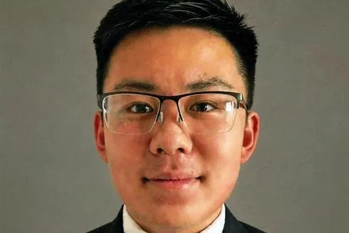 Bridgeport's Leroy Song Named 2027 National Merit Semifinalist