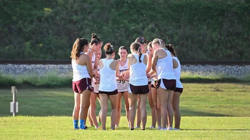 Falcons Finish Strong at Swags Louisville Cross Country Classic