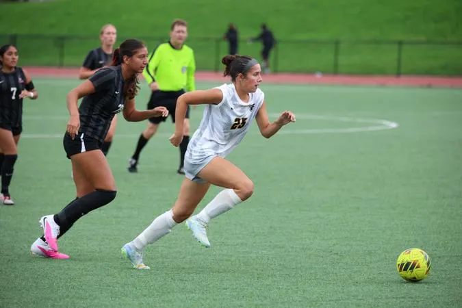 Hilltoppers Fall to West Virginia State, 3-1