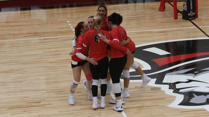 Senators Fall to Fairmont State in MEC Matchup
