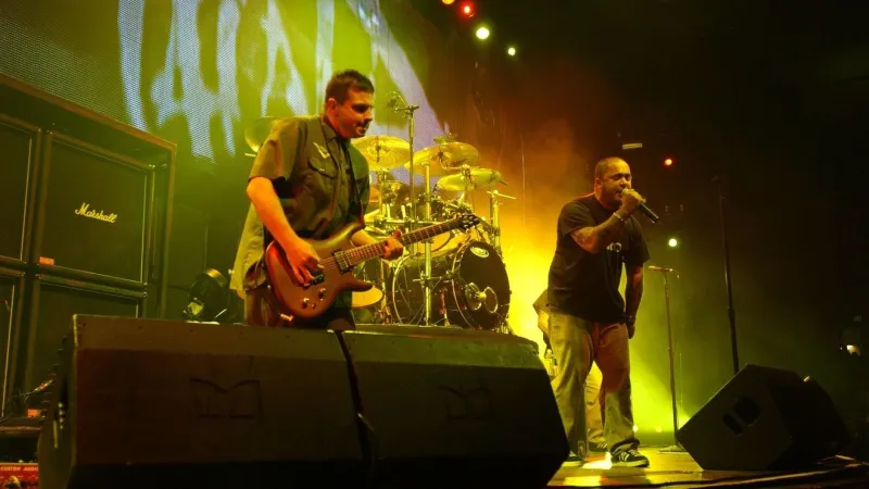 Staind, Seether, Hoobastank and Hinder schedule 2027 tour stop in Huntington