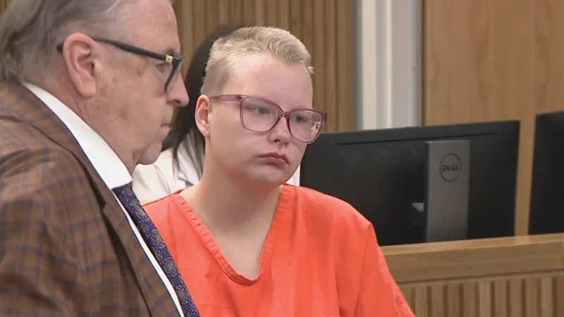 Woman charged in Charleston arson investigation appears in court