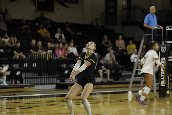 Hilltoppers Rally for Third-Set Win, Fall to Wheeling in Four